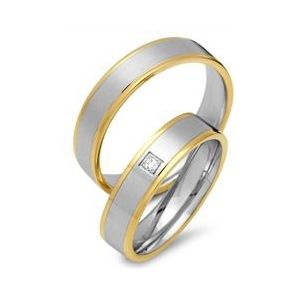 Trouwringen 8 karaat geel witgoud met Diamant