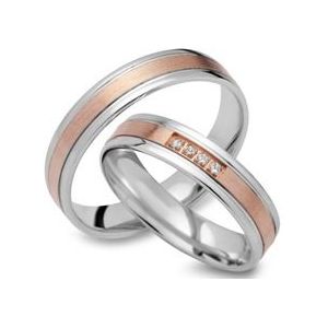 Trouwringen 18 karaat rood-wit goud 4 Diamanten