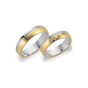 Trouwringen 8 karaat geel-wit goud 3 Diamanten
