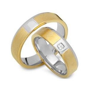 Trouwringen 18 karaat geel witgoud met Diamant