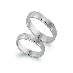 Trouwringen 8 karaat witgoud