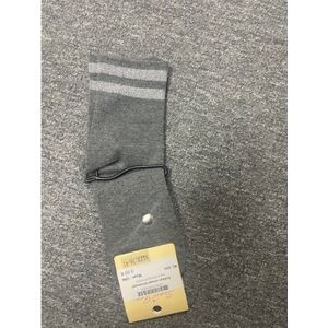 Sokken met zilvere boord bovenaan