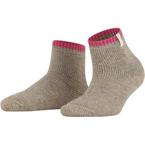 FALKE Cosy Plush knuffelzachte pluche zool wol alpaca huissokken dames beige - Maat 35-38