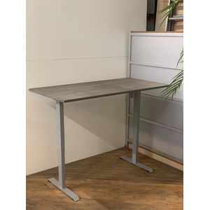 FB01 - elektrisch zit sta bureau met memory - grijs onderstel - logan donker eiken blad - NU MET GRATIS USB OPLADER! - 140 x 80 - NIEUW
