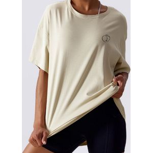 Peachy Bum Oversized T-shirt – Sportkleding dames – Beige – Maat S