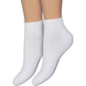 Bonnie Doon Bamboe Sneakersokken Dames Wit maat 36/42 - 2 paar - Licht, Ademend, Soepel - Zeer Comfortabel en Zacht - Zakken niet af - Bamboo Viscose Rayon - Korte sokken - Antibacteriële Werking - Milieubewust - White - OL0410992.103