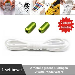 2 paar witte ronde elastische veters met metalic groene sluiting. Je hoeft voortaan nooit meer je veters te strikken.