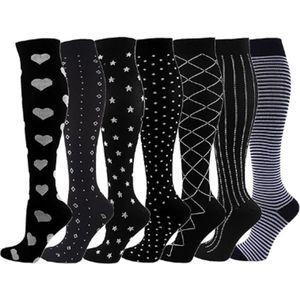 7 paar - Sokken - Compressie Sokken - compressiekousen - maat S/M - Hardloopsokken - Sportsokken - voor mannen/vrouwen - zwart/wit patroon - nylon - voor hardlopen, sport, fietsen enz
