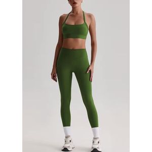 Vibrant Elements Gym Set - Maat M - Forest Green - 2-delige set: Bra top & legging - Groen - Seamless Sportset Dames