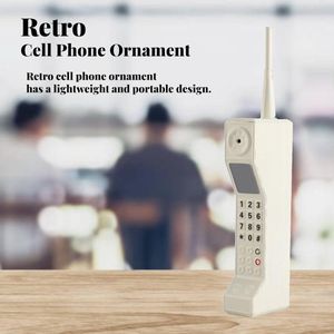 Retro Ouderwetse Mobiele Telefoon Ornament Model Ijzer Materiaal Vintage Mobiel Voor Fotografische Rekwisieten (Wit)