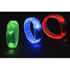 Gekleurde armband met LED licht Rood