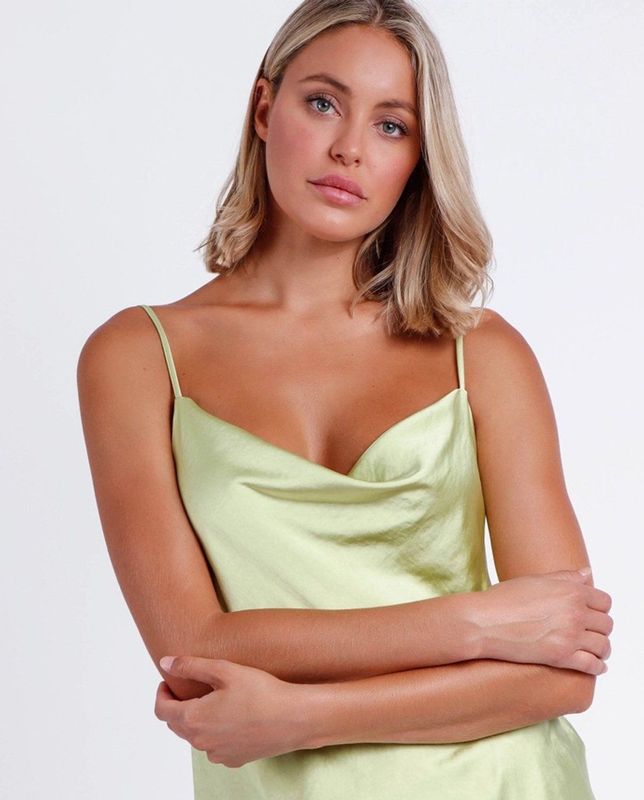 Luxe - Satijnen Pyjamaset - Saliegroen