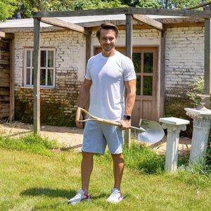 Ronde schop 43 inch - zware schop met houten D-handvat - roestvrij staal - tuinschop voor graven en verplanten