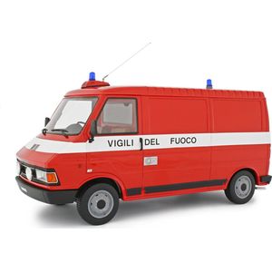 De 1:18 Diecast modelauto van de Fiat 242 Van Vigili Del Fuoco van 1984 Fire Engine.De fabrikant van het schaalmodel is LaudoRacing.Dit model is alleen online beschikbaar.