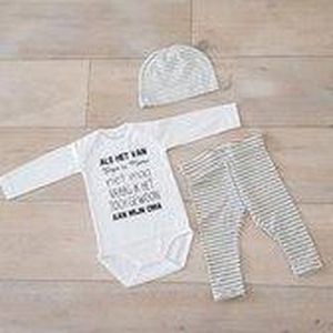 pyjama Baby pakje cadeau geboorte meisje jongen set met tekst aanstaande zwanger kledingset pasgeboren unisex  romper lange mouw wit en broekje| Huispakje | Kraamkado | Gift Set babyset kraamcadeau babygeschenkset