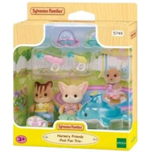 Sylvanian Families 5749 Trio Peutervriendjes Zwembad Fun- inclusief 3 fluweelzachte speelfiguren