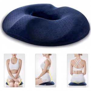 Donut ZitKussen Orthopedisch - Stuitkussen - Ergonomisch Voor Auto En Bureaustoel - Stuitkussen - Ringkussen - Zitring Kussen - voor Aambeien, Piercing en Stuitje - Marineblauw ademend mesh - 45×40×7cm
