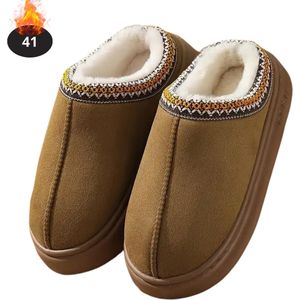 Nivard Warme Pantoffels - Sloffen - Slippers - Dames - Heren - Pluche - Maat 38 - Lichtbruin