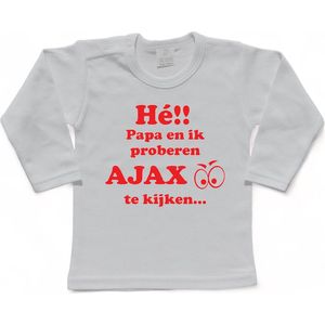 Amsterdam Kinder t-shirt | Hé!!!! Papa en ik proberen AJAX te kijken..."" | Verjaardagkado | verjaardag kado | grappig | jarig | Amsterdam | Ajax | cadeau | Cadeau | Kado | Kadootje | Wit/rood | Maat 98