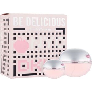 Be Delicious Fresh Blossom Gift Set Eau De Parfum (edp) 30 Ml And Miniature Eau De Parfum (edp) 7 Ml 30ml