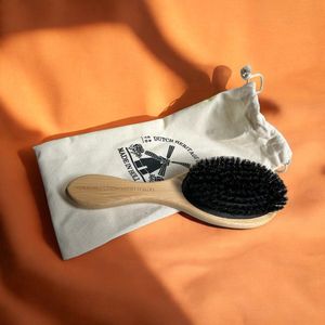 Dutch Heritage Cosmetics – Haarborstel – 100% Varkenshaar – Massief Hout – Natuurlijk & Duurzaam - Plastic Vrij