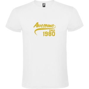Wit T-Shirt met “Awesome sinds 1980 “ Afbeelding Goud Size M