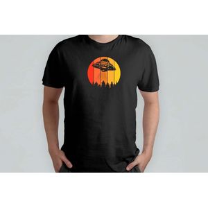 Nebula Noodle - T Shirt - AlienVibes - SpaceAdventure - GalacticJourney - UFOsighting - RuimteAvontuur - GalactischeReis - UFOWaarneming - SterrenVerkenning