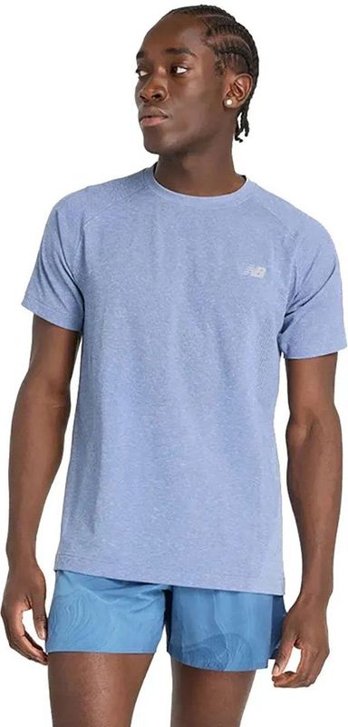 New Balance Mt41080 T-shirt Met Korte Mouwen Blauw S Man