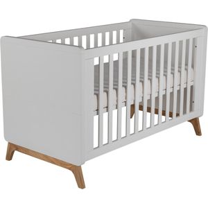 Europe Baby Iglo Ledikant 70 x 140 cm Incl. Juniorzijden - Wit