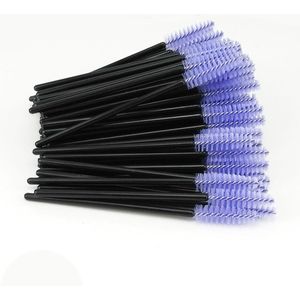 50 wegwerp mascara borstels oog zwart applicator solide staafdraad mascara roll make-up kit (zwart+licht paars)