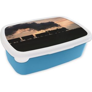 Broodtrommel Blauw - Lunchbox - Brooddoos - Een stoomlocomotief bij zonsondergang - 18x12x6 cm - Kinderen - Jongen