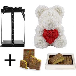 Valentijnsset 2025: Rode Luxe Rozenbeer (40 cm) met Giftbox & LOLO Candy Dubai Chocolade (200g) - Het Perfecte Cadeau voor Haar of Hem