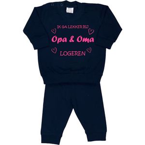 La Petite Couronne Pyjama 2-Delig ""Ik ga lekker bij opa & oma logeren"" Unisex Katoen Zwart/roze Maat 80/86
