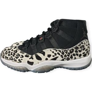 Nike Air Jordan 11 Retro Animal Instinct (W) - Maat 38 - AR0715-010