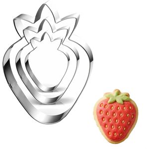 Set van 3 aardbeienkoekjesvormpjes van 8,9, 6,4 en 3,8 cm, gemaakt van duurzaam materiaal voor het eenvoudig maken van koekjes, brood, deeg en fondant in de keuken