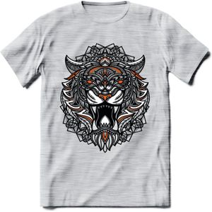 Tijger - Dieren Mandala T-Shirt | Oranje | Grappig Verjaardag Zentangle Dierenkop Cadeau Shirt | Dames - Heren - Unisex | Wildlife Tshirt Kleding Kado | - Licht Grijs - Gemaleerd - L