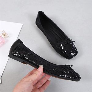 Vrouwen Ballerina Flats Casual Vierkante Teen Sparkly Pailletten Slip Op Pumps Dolly Schoenen Zwart Maat 40.5