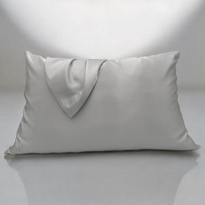 100% Zijden Slaapkit, 25 Momme 6A l Zijden Kussensloop, Slaapmasker en Scrunchie van Moerbeizijde l hypoallergeen, anti rimpel en anti pluis l Rits sluiting l Pillowcase 60x70 l Staalgrijs