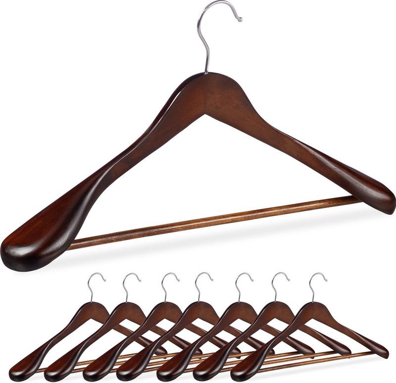 Relaxdays houten kledinghangers - set van 8 - brede schouders - 45 cm breed - bruin