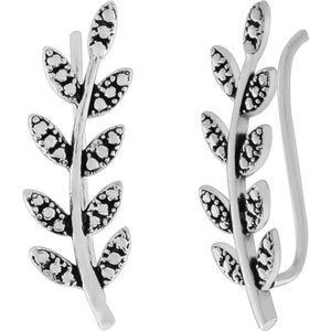 | Zilveren ear climber, tak met blaadjes en geoxideerde details