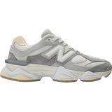 New Balance - 9060 - Sneakers - Grijs