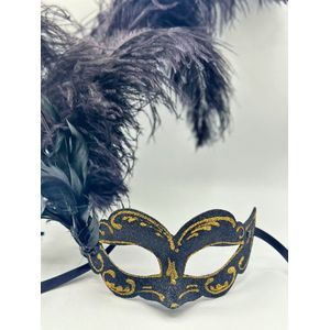 Venetiaans masker zwart met veren - Zwart glitter masker met veren - Zwart masker voor vrouwen