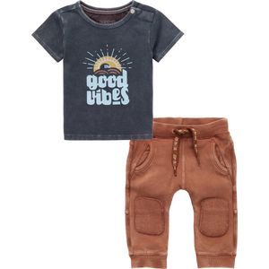 Noppies - Kledingset - 2delig - Broek Reao bruin - shirt Huzou zwart met print - Maat 56