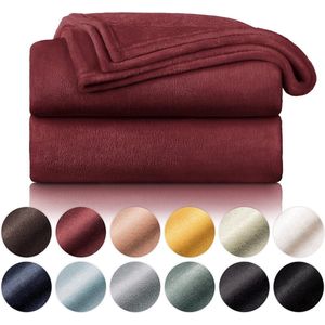 Fleece deken - hoogwaardige deken, zachte deken, microvezeldeken als bankhoes, sprei, plaid of woonkamerdeken, 150 x 200 cm, Bordeaux