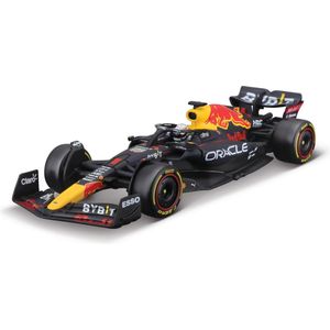 Bburago Red Bull F1 RB18 #1 Max Verstappen Formule 1 seizoen 2022 in luxe bewaarcase met helm modelauto schaalmodel - 12 cm groot - 1:43