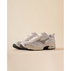 Mizuno - MXR Sport - Sneakers - Off-White/Zilver - Ademend Mesh en Leer