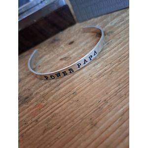 By_Evelien Armband Power Papa - 100 % Super Papa - Bangle - Zilver - Buigbaar - Graveren - Vaderdag