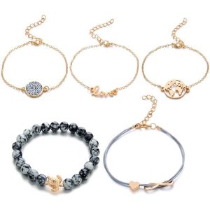 Kralen armband dames - Infinity armband - Armband set dames - Verstelbaar - 17 cm - 21 cm polsmaat - Armband set dames / vrouw / meisjes - Goud kleurig staal armbandenset 5 delig