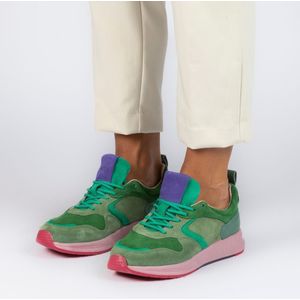 Manfield - Dames - Groene suède sneakers met roze zool - Maat 36