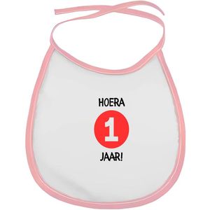 Akyol - hoera 1 jaar slabbetje roze - Verjaardag - jarigen - verjaardagscadeau - peuter - happy birthday